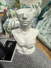 Load image into Gallery viewer, White Lady Ornaments to put your rings in
