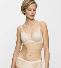Load image into Gallery viewer, Triumph Aura Spotlight WHP Bra 10207996