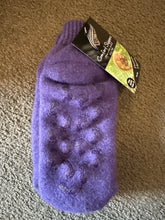 Load image into Gallery viewer, Possum Merino Slipper with feet tread by Comfort Slippers - one size Made in New Zealand