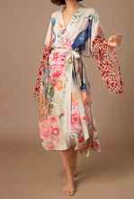 Load image into Gallery viewer, Peacock Robe - one size