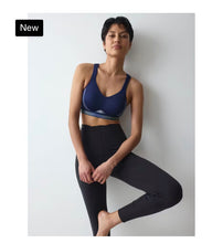 Load image into Gallery viewer, NEW Triumph TRIACTION Cardio Flow P EX In Admiral Navy