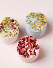 Load image into Gallery viewer, Floral Selection Bath Bomb Gift Tube