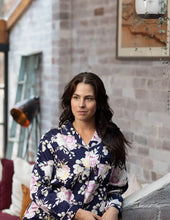 Load image into Gallery viewer, Magnolia Twilight Comfortable Sateen Pyjama Set