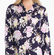 Load image into Gallery viewer, Magnolia Twilight Comfortable Sateen Pyjama Set