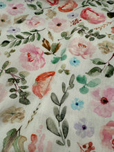 Load image into Gallery viewer, Alice and Lily 100% Cotton Floral Nightie. AL/ND 379