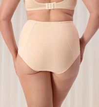Load image into Gallery viewer, Triumph Minimiser Hips Panty