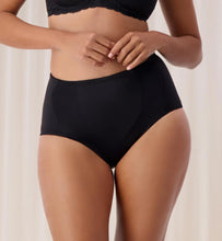 Load image into Gallery viewer, Triumph Minimiser Hips Panty