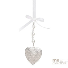 Load image into Gallery viewer, Bridal collections heart posy