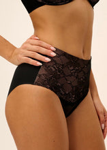 Load image into Gallery viewer, Wacoal Essence Black Shaping Brief