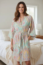 Load image into Gallery viewer, Givoni Amalfi Short Wrap Robe 8AC05A