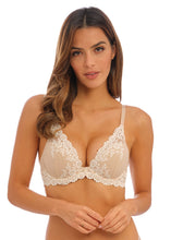 Load image into Gallery viewer, Wacoal Embrace Lace Underwire Plunge Bra