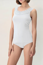 Load image into Gallery viewer, Oroblu Perfect Line Cotton Lace Top vobt67585