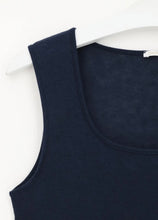 Load image into Gallery viewer, Oroblu Perfect Line Cashmere Modal Tank Top VOBT67054