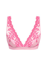Load image into Gallery viewer, Wacoal Embrace Lace Soft Cup Bra Bralette