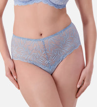 Load image into Gallery viewer, Triumph Essential Lace Maxi 10213479