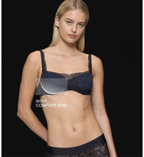 Load image into Gallery viewer, Triumph Body Make-up illusion lace balconette Bra