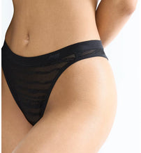 Load image into Gallery viewer, Sloggi free evolve lace G-string thong