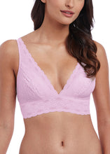 Load image into Gallery viewer, Wacoal Halo Lace Bralette and Brief Set - 1 set left in size 10