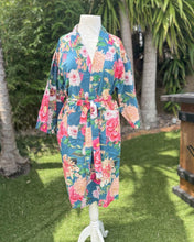 Load image into Gallery viewer, Blazing Daisy Cotton Kimono