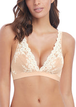 Load image into Gallery viewer, Wacoal Embrace Lace Soft Cup Bra Bralette
