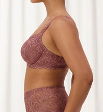 Load image into Gallery viewer, Triumph Essential Lace Balconette Wired Bra 10206595