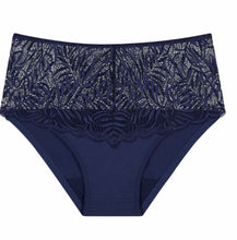 Load image into Gallery viewer, Triumph Essential Lace Maxi 10213479