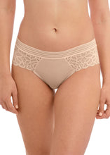 Load image into Gallery viewer, Wacoal Raffine tanga/G-string WE148007