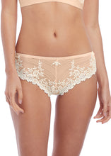 Load image into Gallery viewer, Wacoal Embrace Lace Tanga G-String WA8481