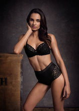 Load image into Gallery viewer, Wacoal Raffine full brief knicker WE148010